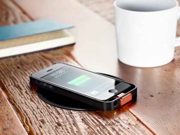 How To Charge Your Iphone Wirelessly At Starbucks Slashgear