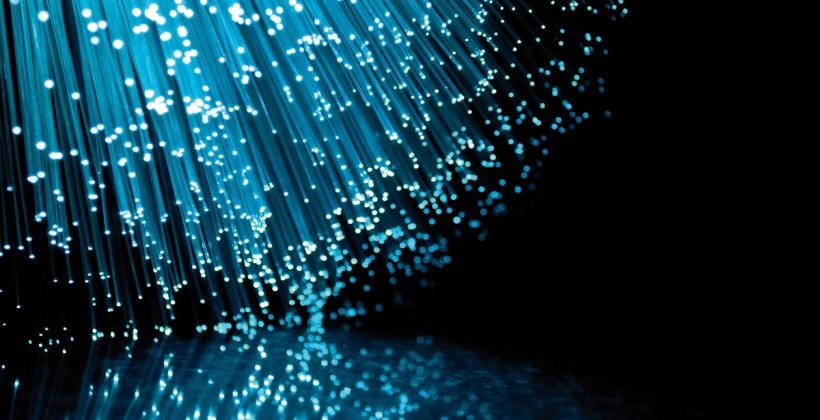 Researchers achieve 5TB-per-second fiber-optic network milestone