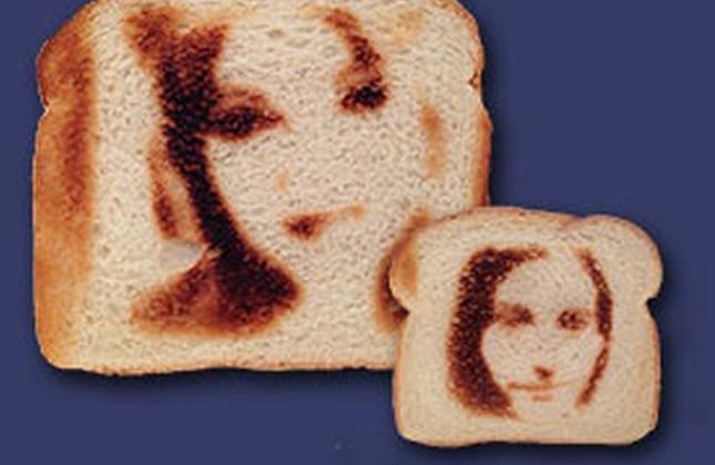 Novelty toaster will burn your selfie into bread