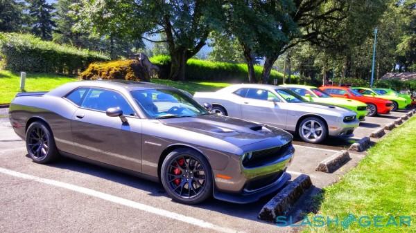 2015 Dodge Challenger Srt Hellcat First Drive Slashgear