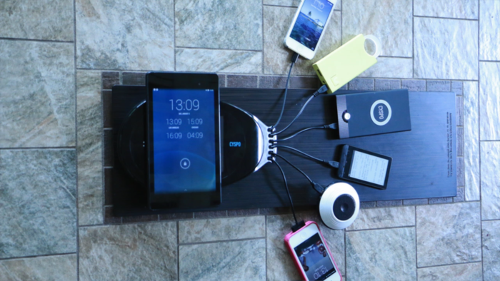 CYSPO OmniStation charging station juices all your gadgets