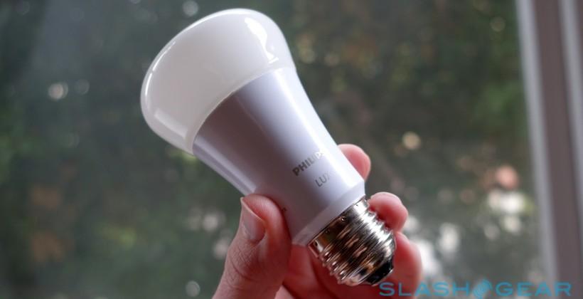 Philips Hue Lux Review: Wireless light at a lower price