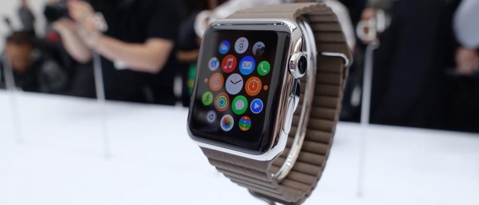 apple watch 4 on hand