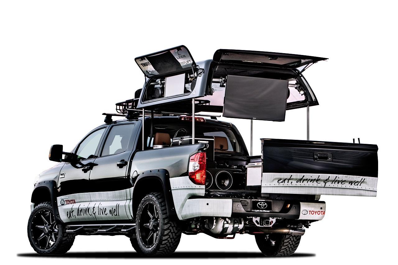 2014_SEMA_Tim_Love_Tundra_002