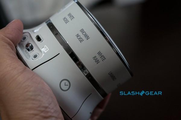 brookstone_sleep_speaker_3_slashgear