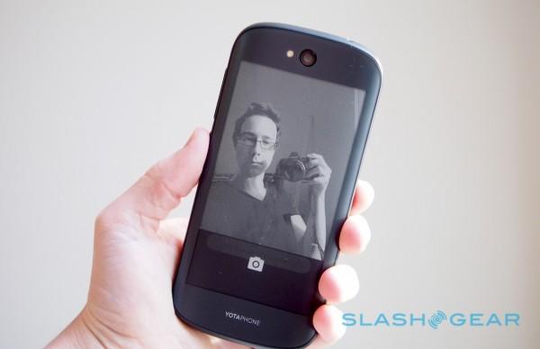 YotaPhone 2 