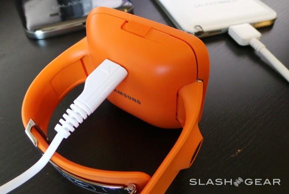 smartwatch with wireless charging