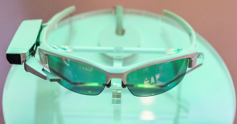 Sony video demos SmartEyeglass Attach! concept