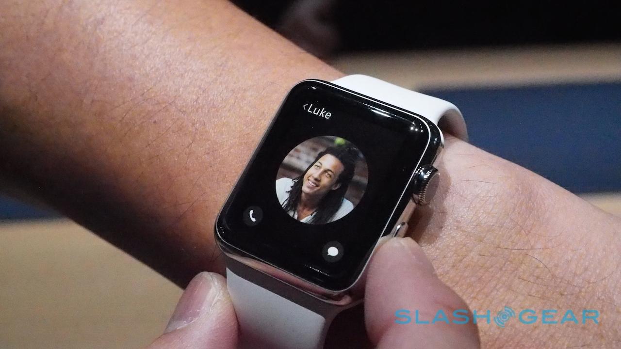 apple watch 4 on hand