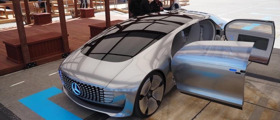 How Mercedes’ F 015 self-driving car is shaping smart cities