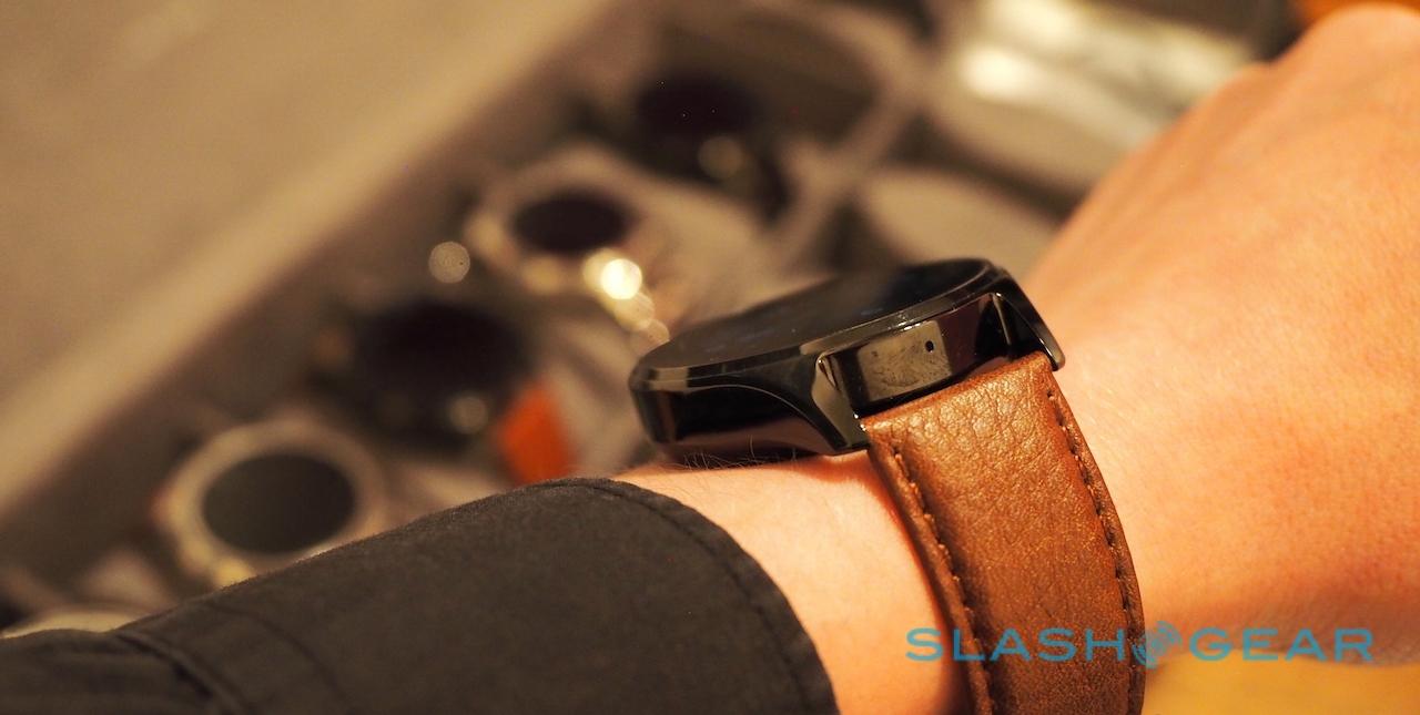 Olio Model One Smartwatch