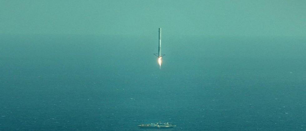 SpaceX Falcon rocket crash landed on drone boat