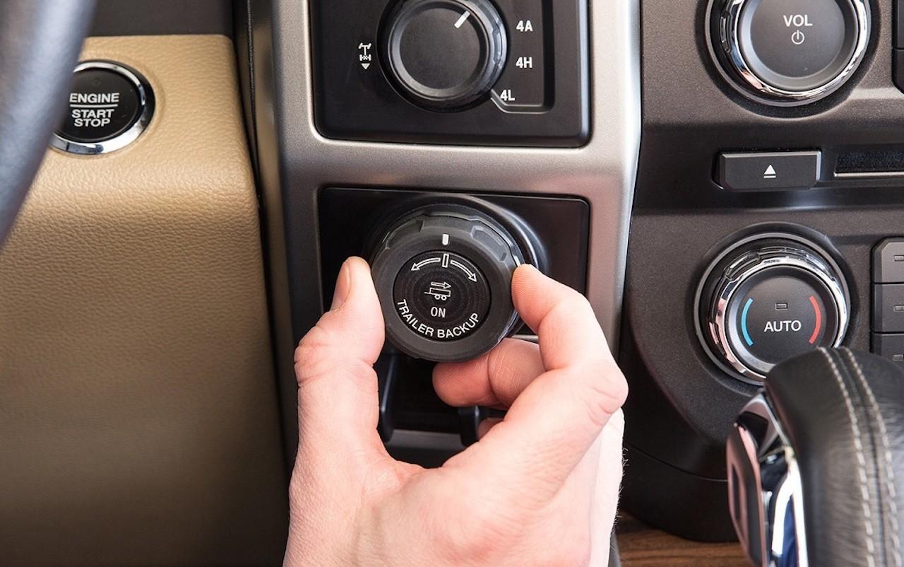 knob-turn