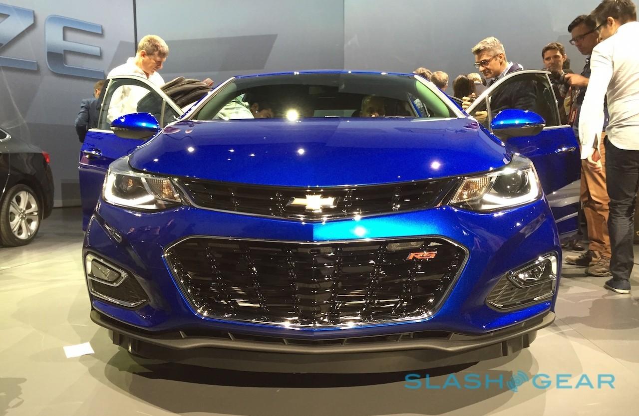 2016-chevrolet-cruze-10