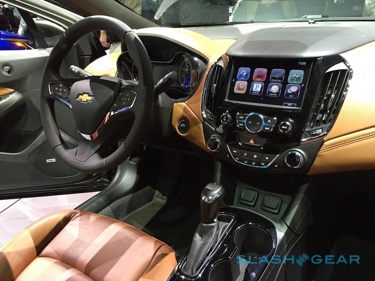 2016-chevrolet-cruze-16