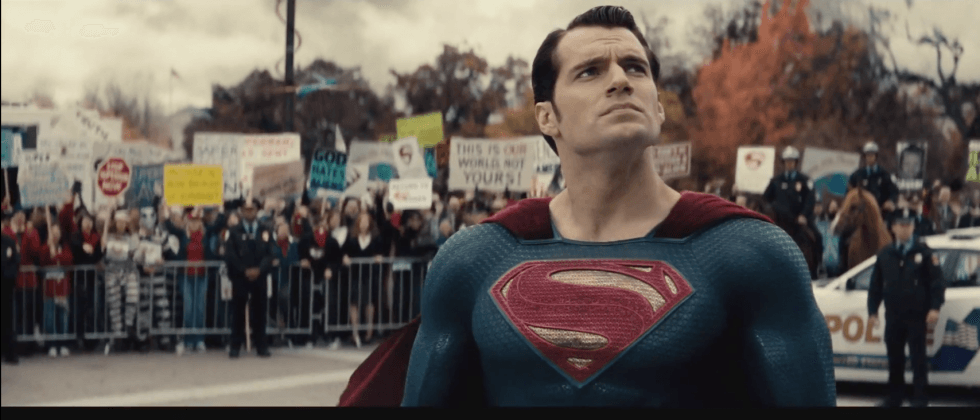 This new Batman v Superman: Dawn of Justice trailer has us picking sides