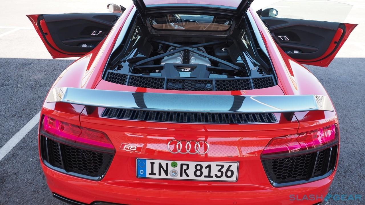 2017 Audi R8 V-10 Engine