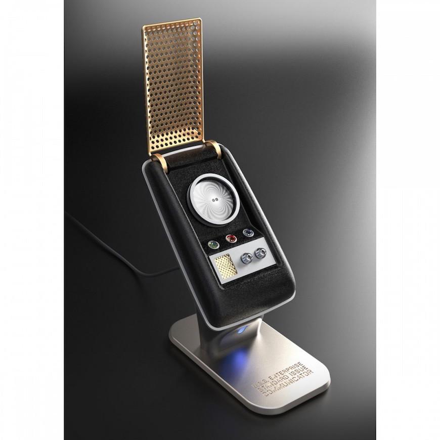 Star Trek Communicator Bluetooth handset gets unveiled at Comic-Con