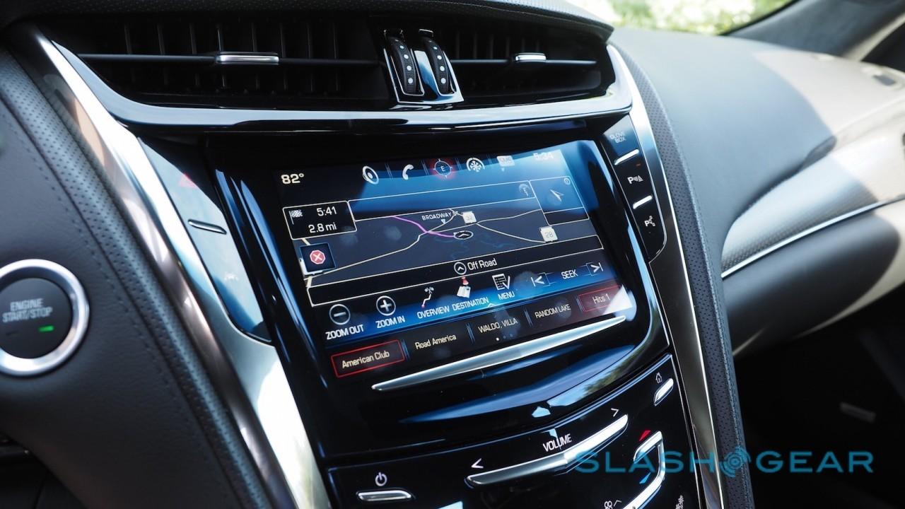 Cadillac CUE in 2016 CTS-V