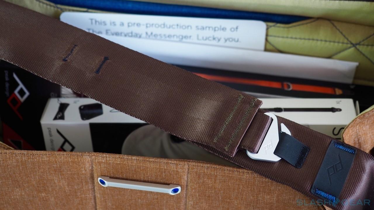 P8140047Peak Design The Everyday Messenger SlashGear
