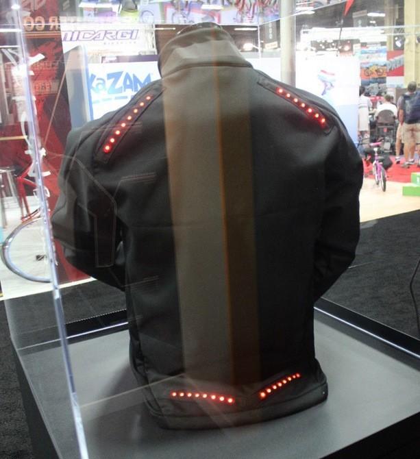 Lumenus smart jacket for cyclists has builtin LED turn signals SlashGear