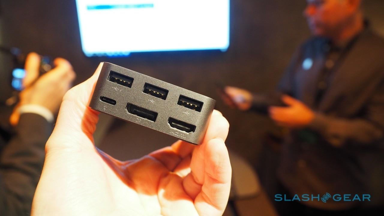 microsoft-continuum-dock-sg-1