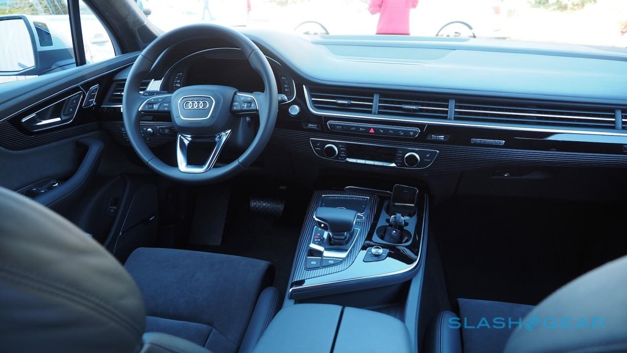 2017-audi-q7-e-tron-quattro-43