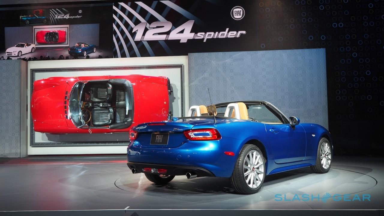2017-fiat-124-spider-10