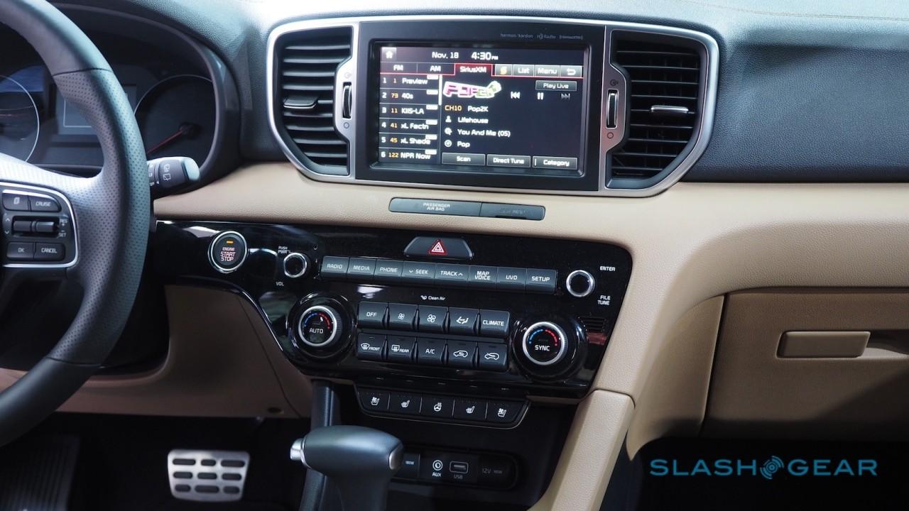 2017-kia-sportage-16