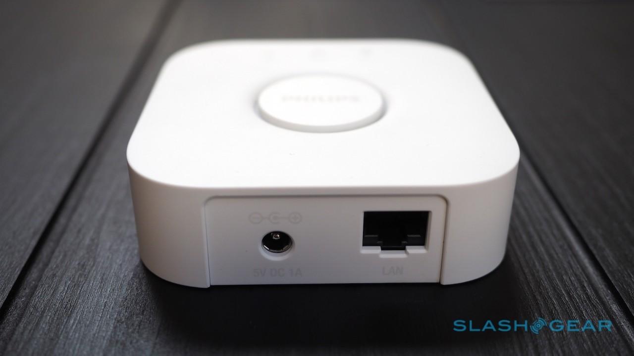 philips-hue-bridge-2-review-sg-1