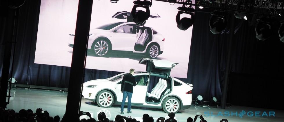 Tesla Model X price revealed, pre-order options now up