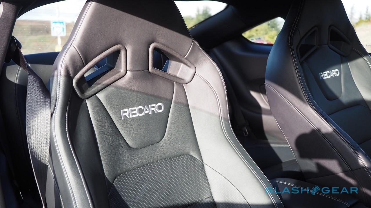 2015-ford-mustang-gt-sg-1