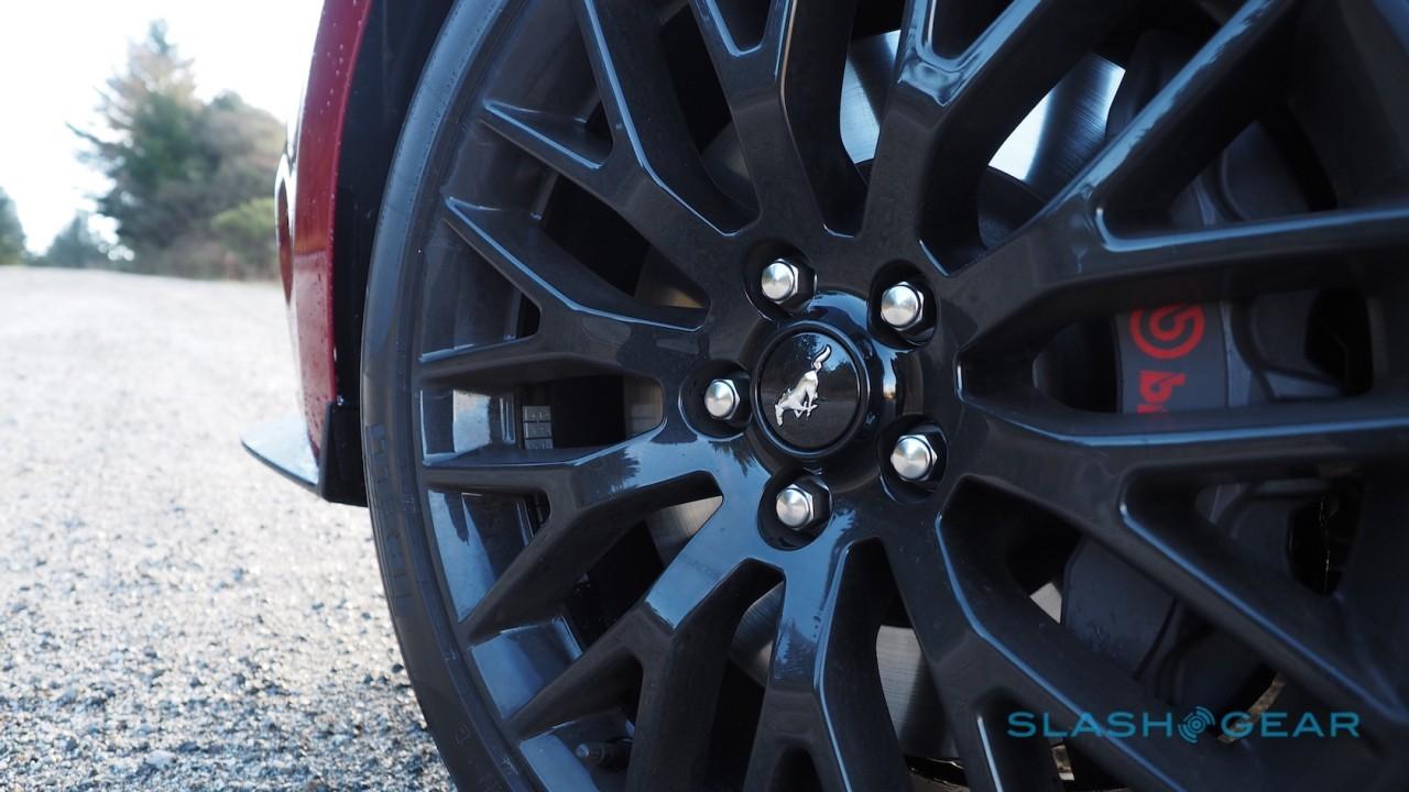 2015-ford-mustang-gt-sg-3