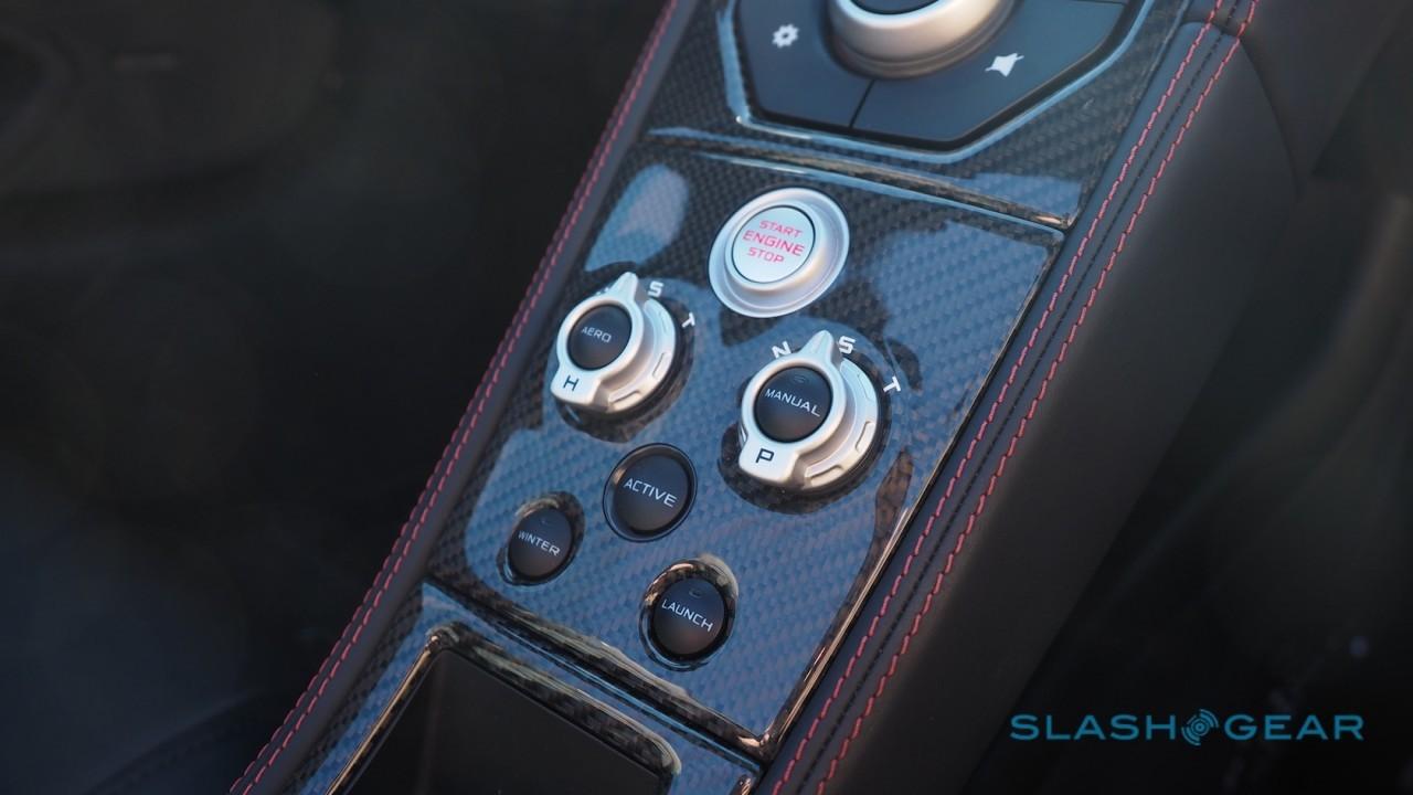 2016-mclaren-650s-spider-30