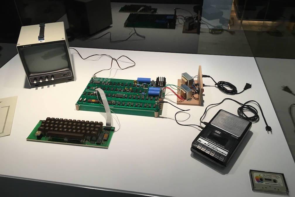 Independent 'Apple Museum' contains private collection of Apple's historic products