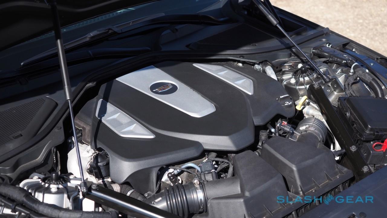 2016-cadillac-ct6-first-drive-44