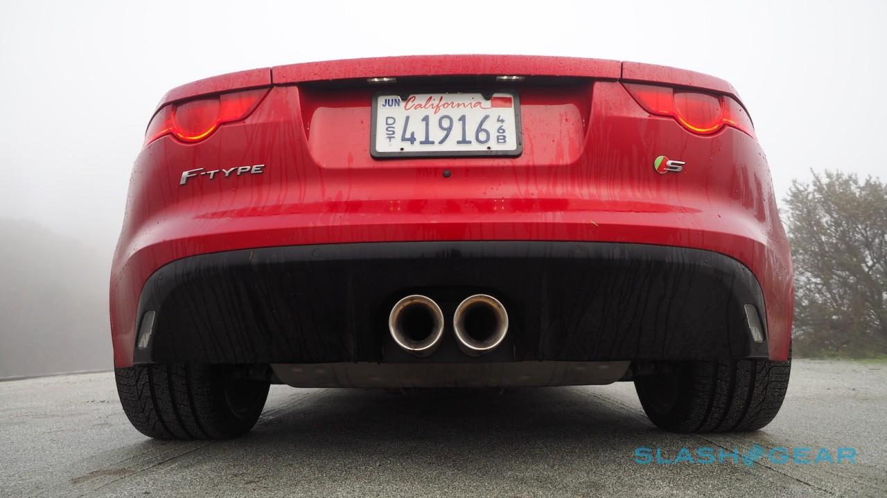 2016-jaguar-f-type-coupe-review-10