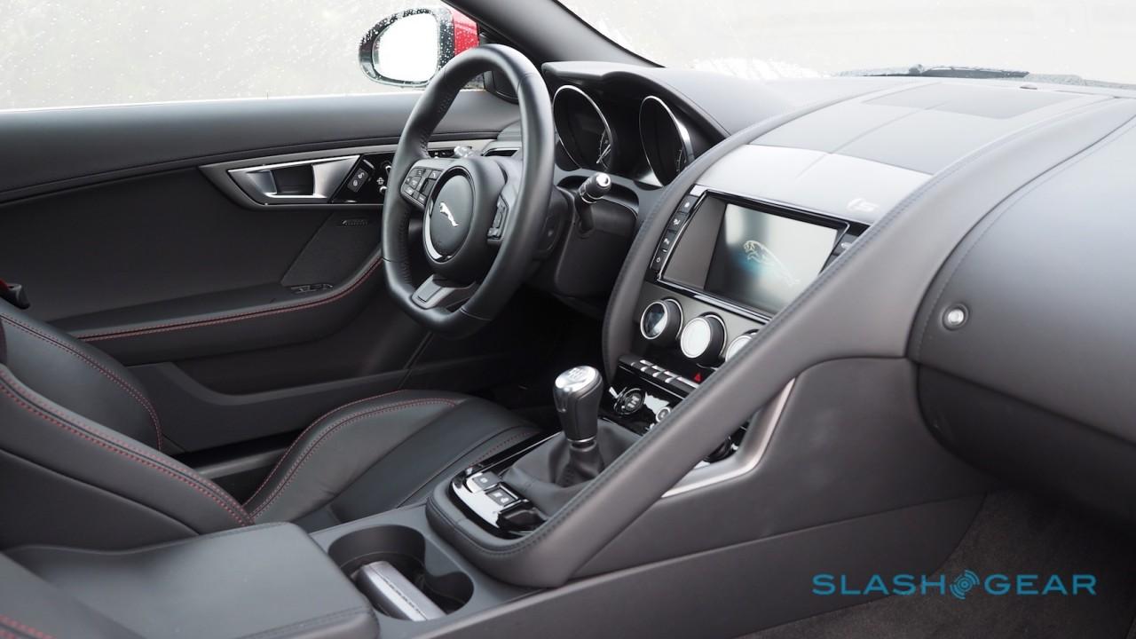2016-jaguar-f-type-coupe-review-14
