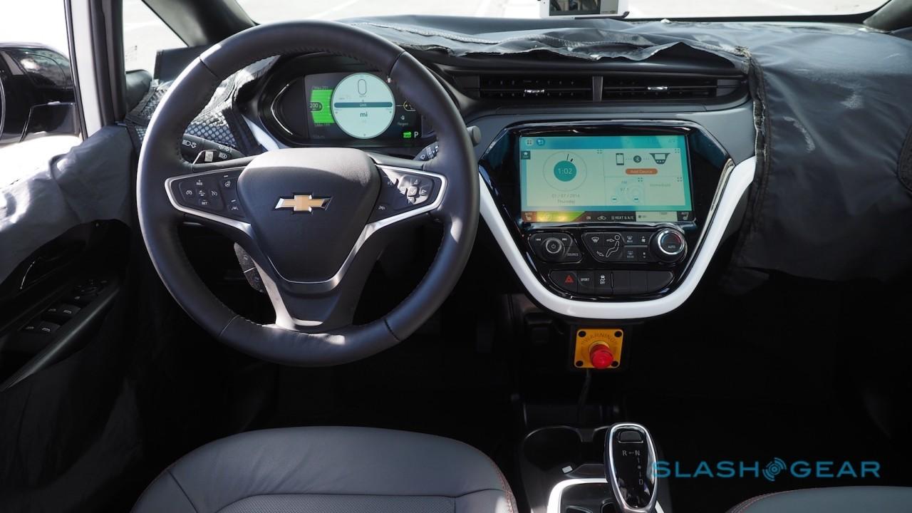 2017-chevrolet-bolt-ev-prototype-first-drive-9