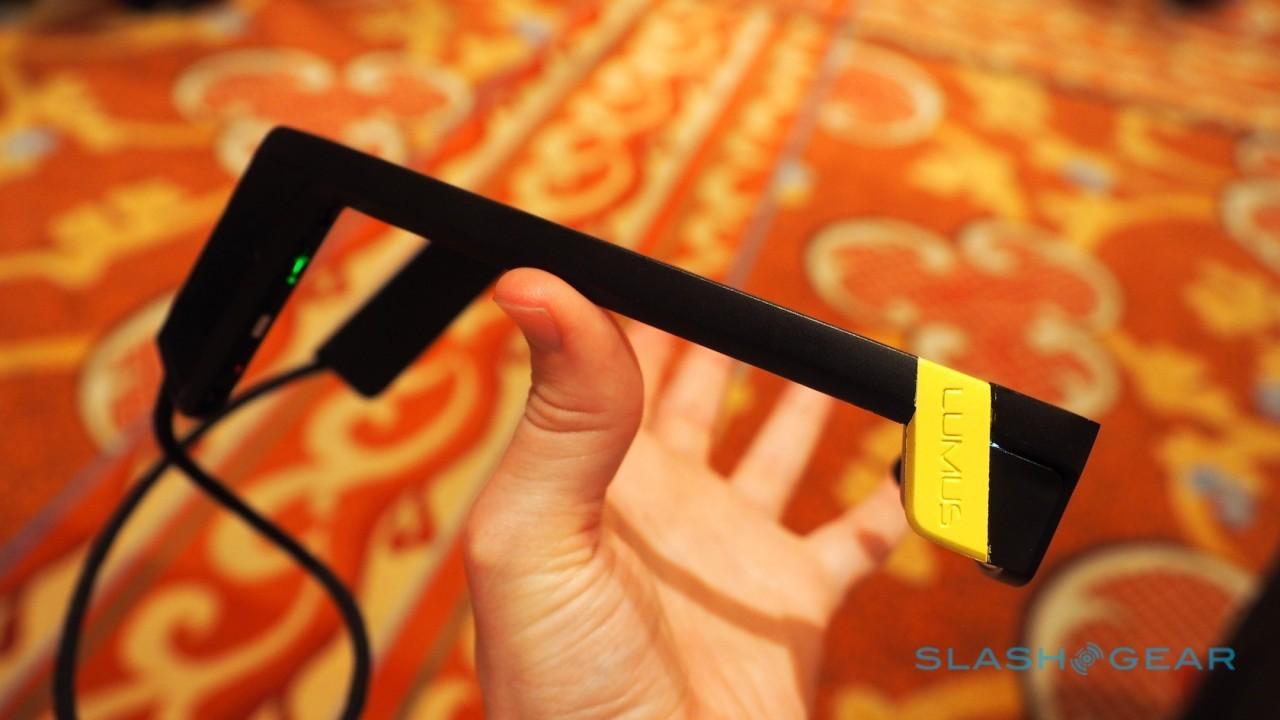 lumus-dk-50-augmented-reality-eyewear-hands-on-7
