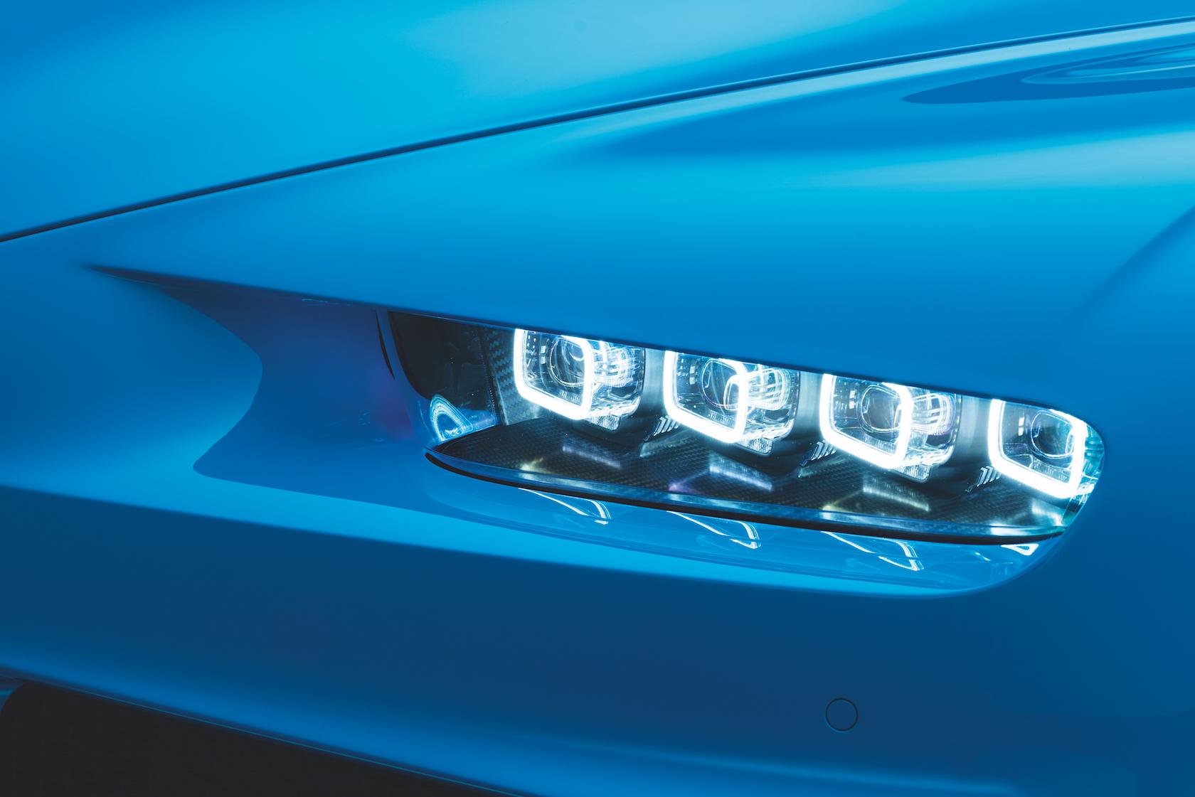 11_CHIRON_head-light_PRINT