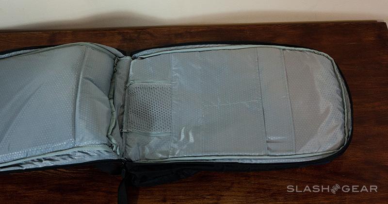 Speck-MightyPack-Plus (5)