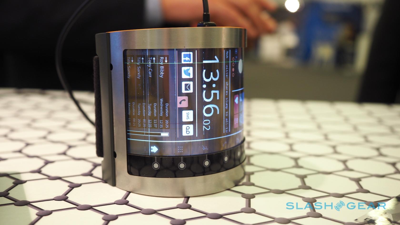 flexenable-hands-on-2