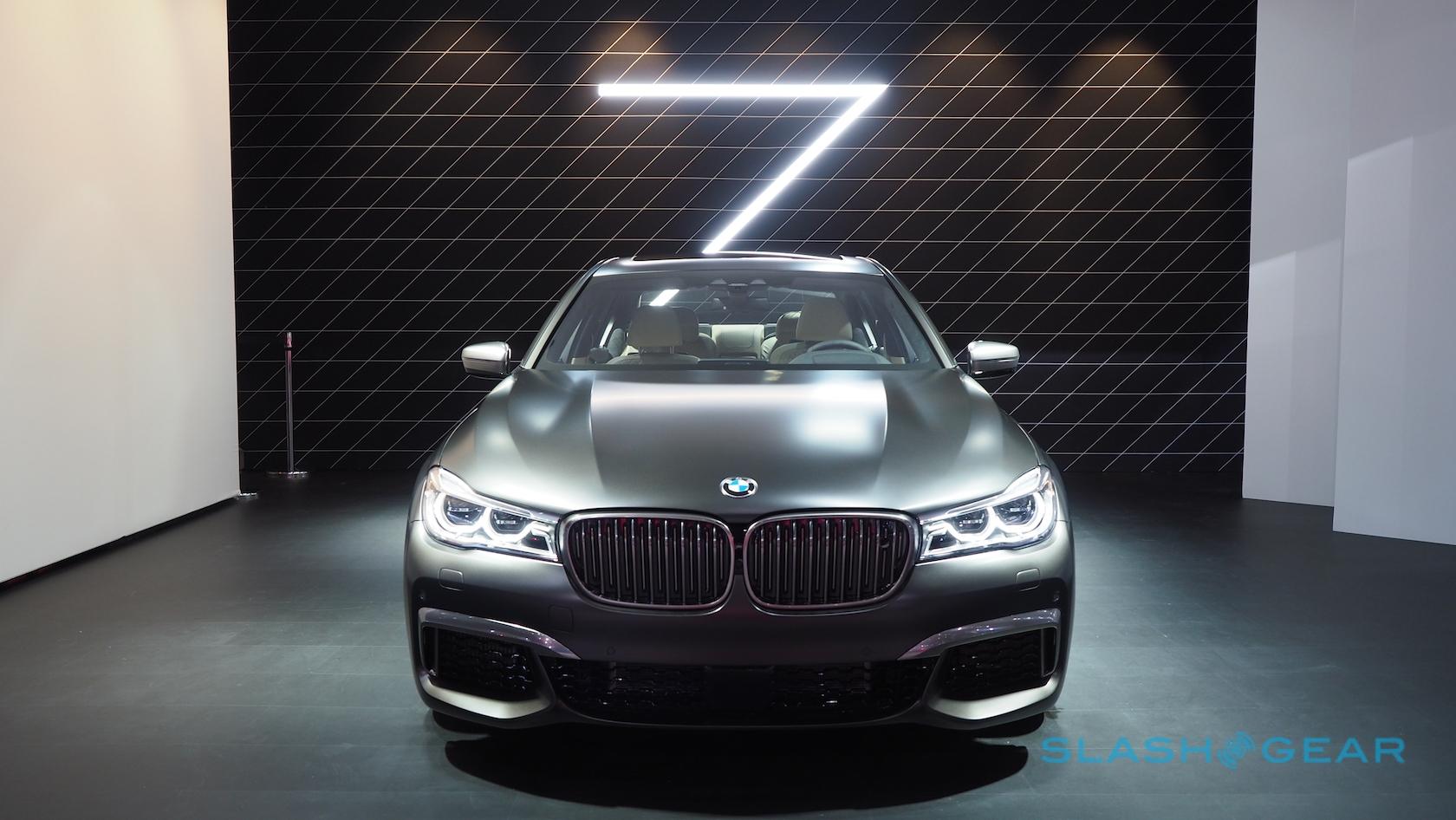 2017-bmw-m760i-xdrive-22