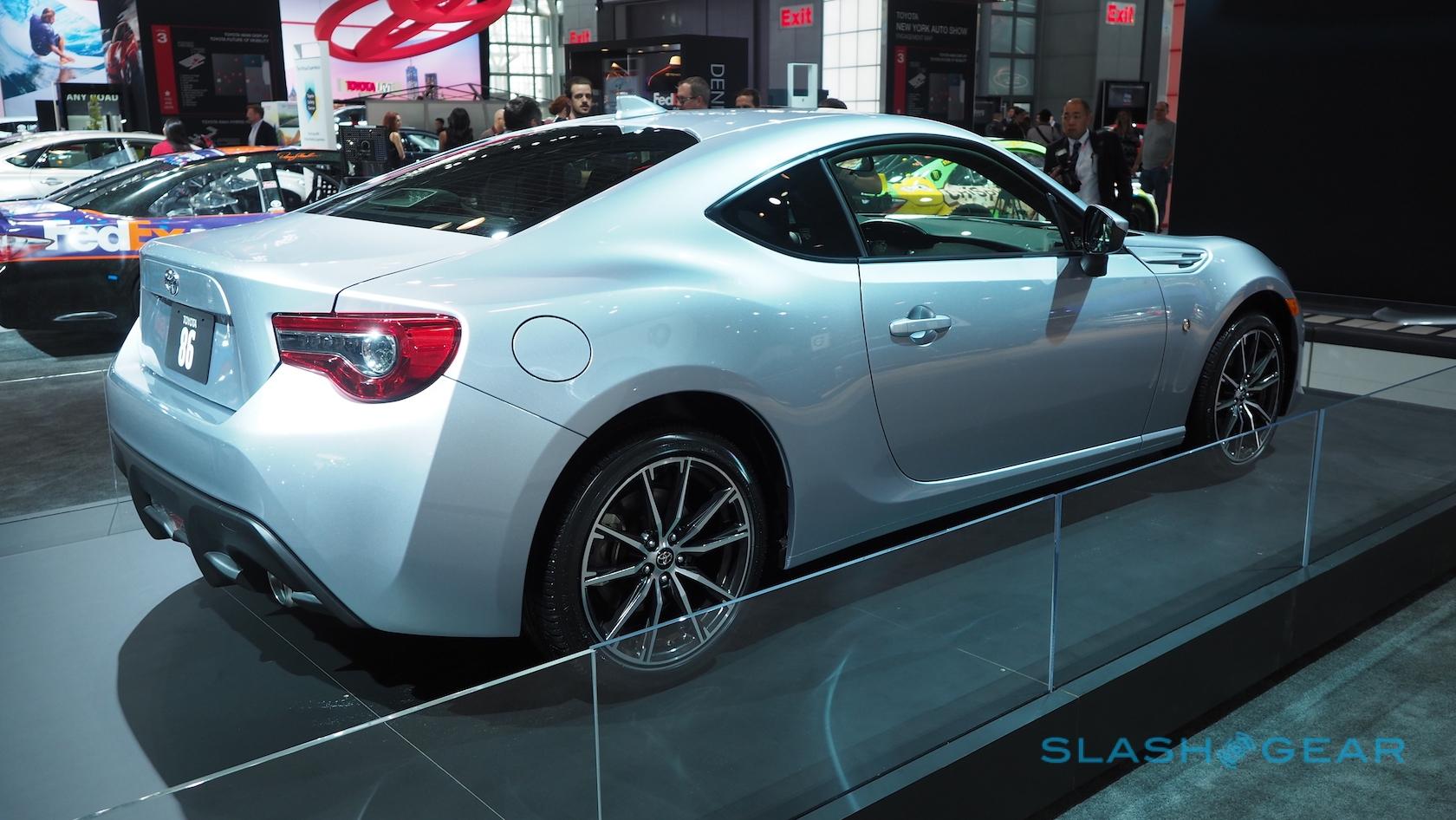 2017-toyota-86-4