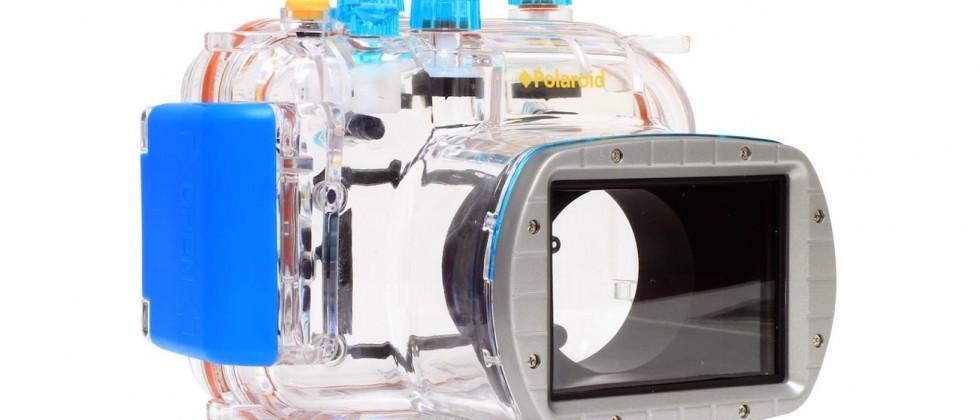 Take your DSLR underwater with Polaroid’s housing cases