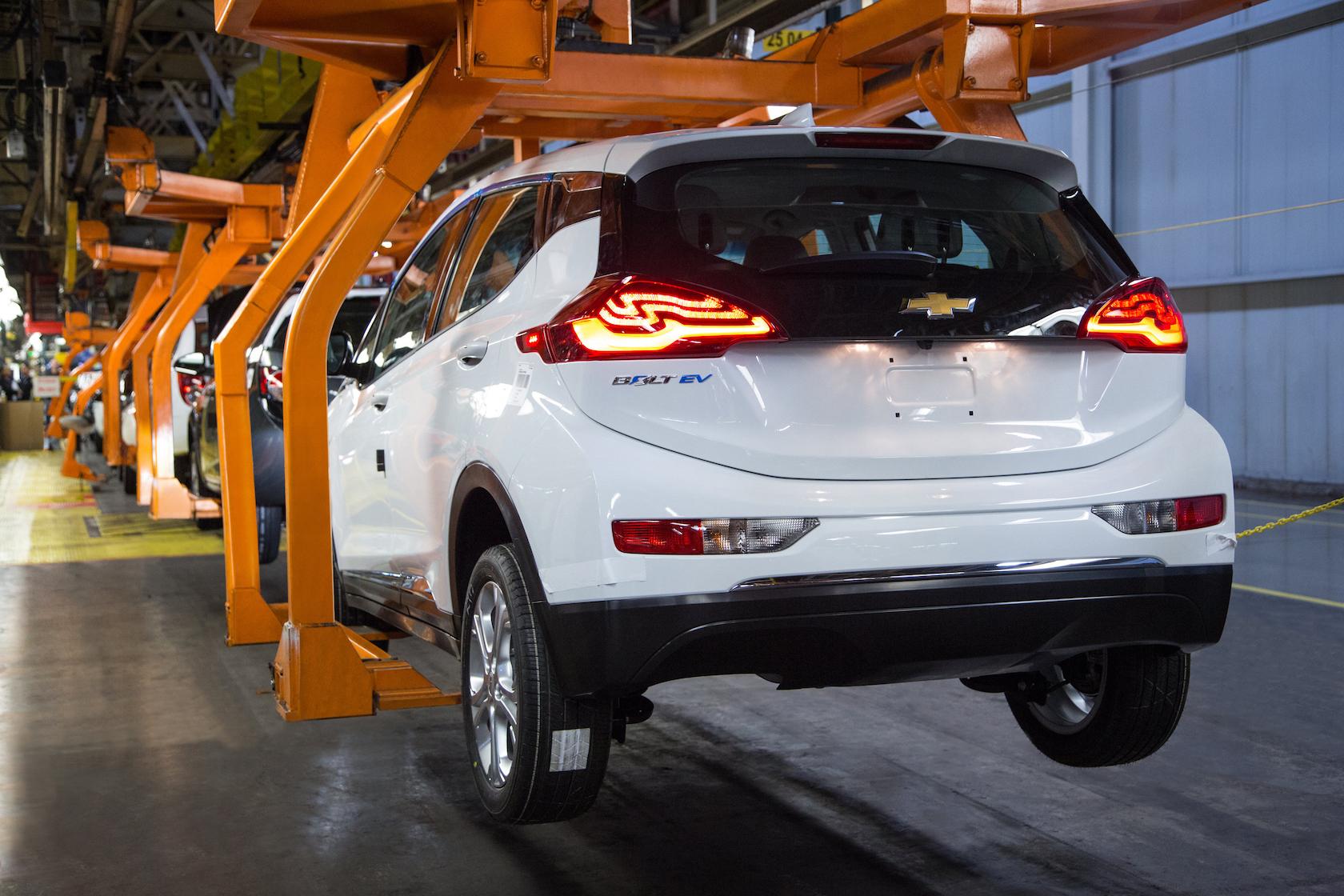 Chevrolet Bolt EV Pre-Production Vehicle Assembly