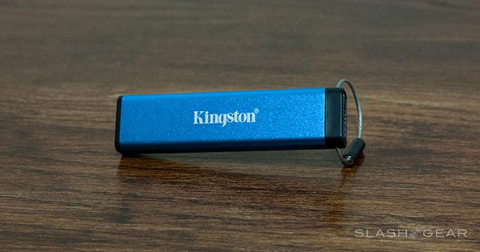 kingston-datatraveler-2000 (2)