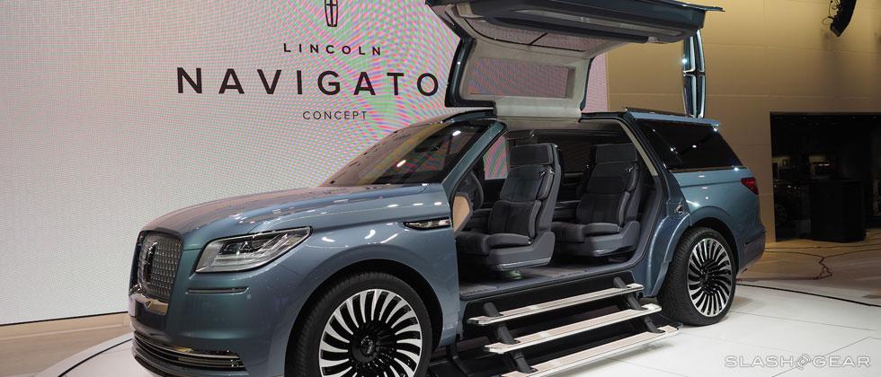 Lincoln Navigator Concept Says Gullwing Doors Are Quiet Luxury