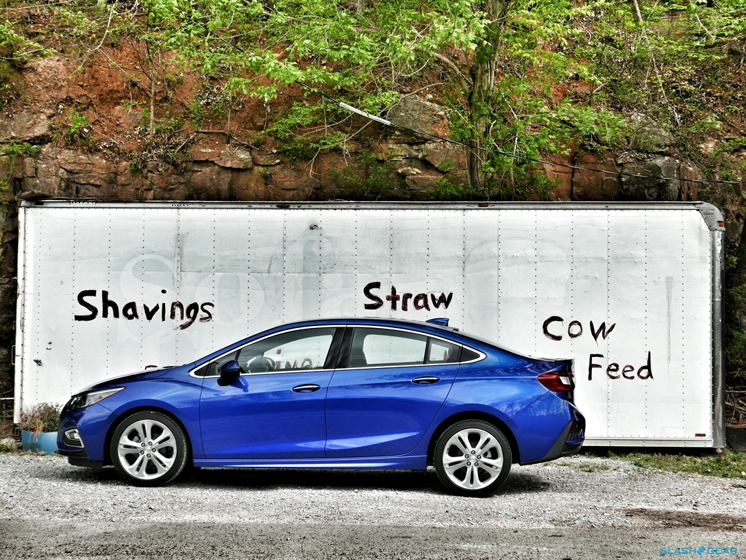 2016ChevroletCruze8